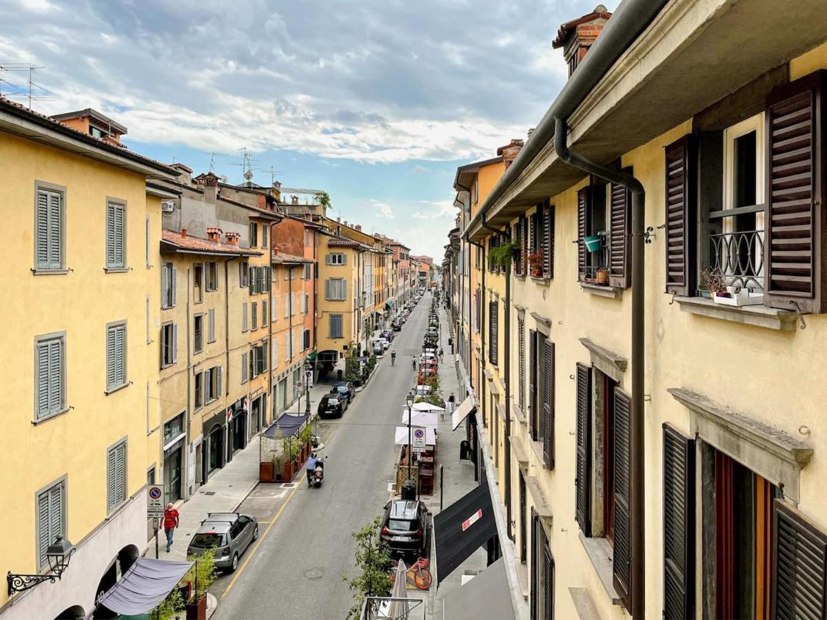 A Casa Di Nalis Lägenhet Bergamo Exteriör bild